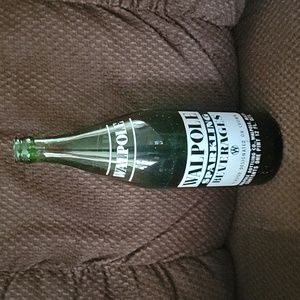 Walpole Sparkling Beverage Pint Green Bottle 1960s